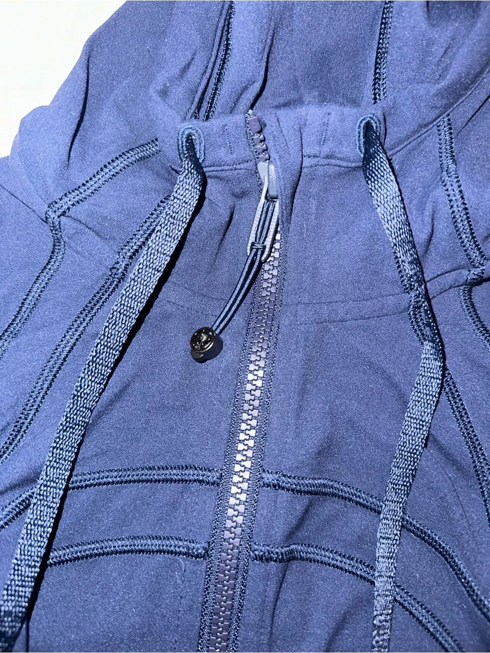Lululemon Hooded Define Jacket size 4 NULU
